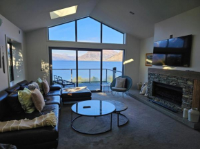 Private Retreat - Stunning Lake & Mountain Views